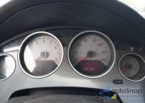 2011 Volkswagen Routan S из США, поврежденный, VIN 2V4RW4DG9BR691564